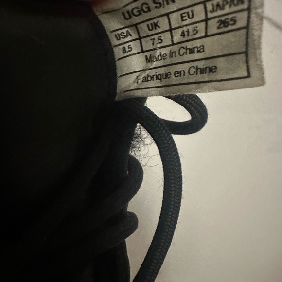 Men winter Ugg boots - Picture 8 of 8